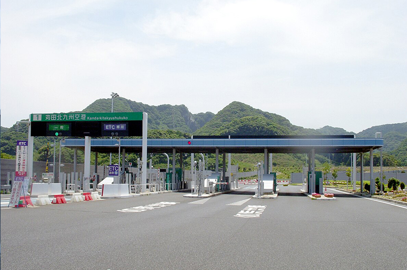 苅田北九州空港インター