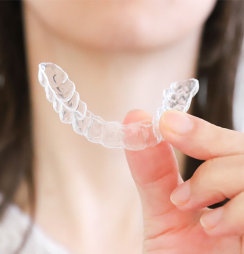 マウスピース矯正とは