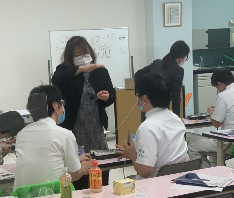 ２０２１年度　第８回歯科医師向け　基礎実習セミナーが開催されました。