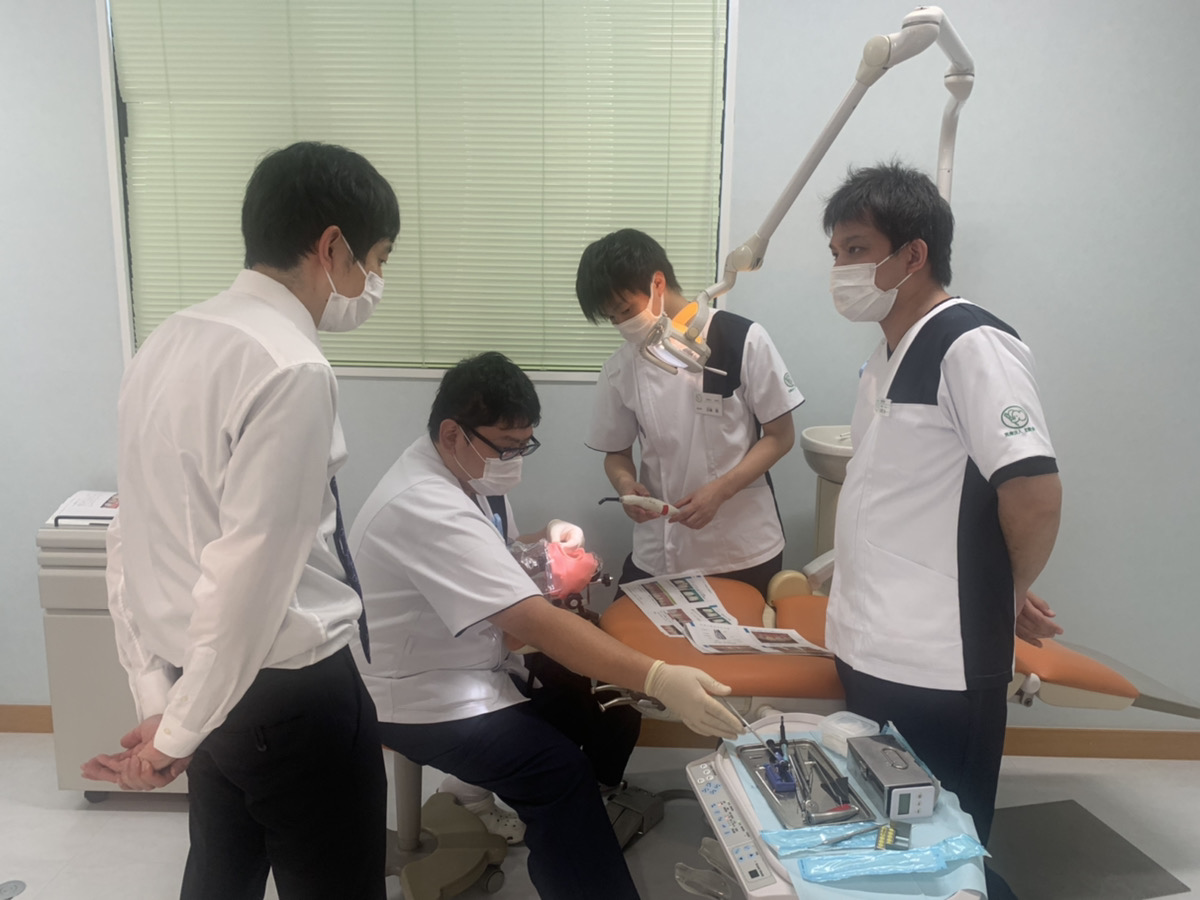 ２０２２年度第４回歯科医師向け　基礎実習セミナーが開催されました。
